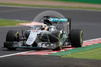 World © Octane Photographic Ltd. Mercedes AMG Petronas W07 Hybrid – Lewis Hamilton. Friday 7th October 2016, F1 Japanese GP - Practice 2. Suzuka Circuit, Suzuka, Japan. Digital Ref : 1729LB1D5021
