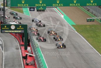World © Octane Photographic Ltd. Formula 1 – Emilia Romagna Grand Prix – Imola, Italy. Friday 24th April 2022 Race. Oracle Red Bull Racing RB18 – Max Verstappen leads from the start.