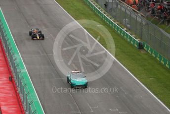 World © Octane Photographic Ltd. Formula 1 – Emilia Romagna Grand Prix – Imola, Italy. Friday 24th April 2022 Race. Oracle Red Bull Racing RB18 – Max Verstappen and Aston Martin F1 safety car.