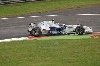 World © Octane Photographic Ltd. Italian GP, Monza, Formula 1 Practice 1. Friday 12th September 2008. Robert Kubica, BMW Sauber F1 Team F1.08. Digital Ref : 0842cb401d0026