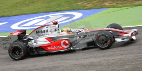 World © Octane Photographic Ltd. Italian GP, Monza, Formula 1 Practice 1. Friday 12th September 2008. Lewis Hamilton, Vodafone McLaren Mercedes MP4-23. Digital Ref : 0842cb401d0029