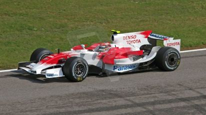 World © Octane Photographic Ltd. Italian GP, Monza, Formula 1 Practice 2. Friday 12th September 2008. Timo Glock, Panasonic Toyota Racing TF108. Digital Ref : 0843cb40d0009