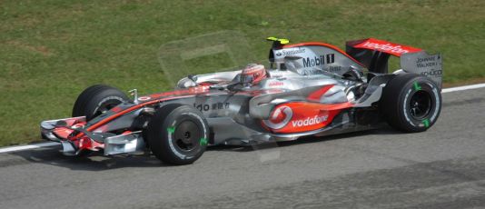World © Octane Photographic Ltd. Italian GP, Monza, Formula 1 Practice 2. Friday 12th September 2008. Heikki Kovalainen, Vodafone McLaren Mercedes MP4-23. Digital Ref : 0843cb40d0012