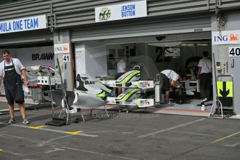 World © Octane Photographic. Belgian GP - Spa Francorchamps, Pitlane, 27th August 2009. Brawn BGP001 - Jenson Button. Digital Ref :