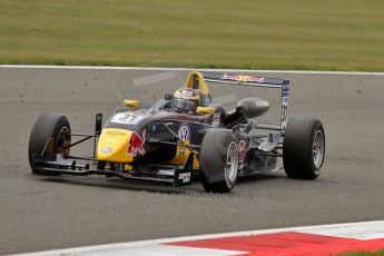 © Octane Photographic 2010. British F3 – Silverstone - Bridge circuit . Jean-Eric Vergne - Carlin. 15th August 2010. Digital Ref : 0051CB7D2508