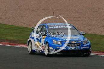 © Octane Photographic Ltd. 2010. British Touring Car Championship – Oulton Park. Saturday 5th June 2010. Digital Ref : 0125CB1D1008