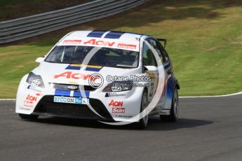 © Octane Photographic Ltd. 2010. British Touring Car Championship – Oulton Park. Saturday 5th June 2010. Digital Ref : 0125CB7D4651