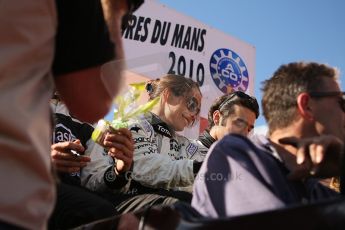 2010 Le Mans 24 Hour (24 Heures du Mans), 11th June 2010. Drivers' parade. Signature Plus - Vanina Ickx. Digital ref : LW40D2621