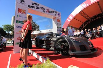 2010 Le Mans 24 Hour (24 Heures du Mans), 11th June 2010. Drivers' parade. Digital ref : CB5D3228