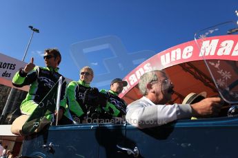 2010 Le Mans 24 Hour (24 Heures du Mans), 11th June 2010. Drivers' parade. Jaguar RSR - Marc Goosens, Ryan Dalziel, Paul Gentilozzi. Digital ref : LW40D3313