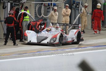 2010 Le Mans, Sunday June 13th 2010. Pitlane. Digital Ref : CB7D5629