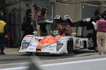 2010 Le Mans, Sunday June 13th 2010. Pitlane. Digital Ref : CB7D5717