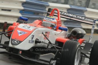 © Octane Photographic 2011 – British Formula 3 - Donington Park - Race 2. 25th September 2011. Digital Ref : 0186lw1d6515