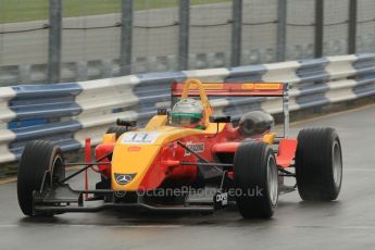 © Octane Photographic 2011 – British Formula 3 - Donington Park - Race 2. 25th September 2011. Digital Ref : 0186lw1d6591