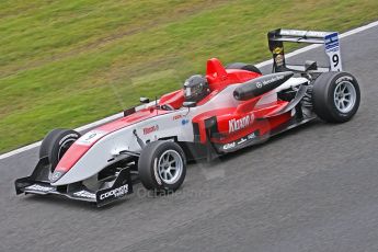 © Octane Photographic 2010. British Formula 3 Easter weekend April 5th 2010 - Oulton Park. Digital Ref. 0049LW40D1384