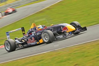 © Octane Photographic 2010. British Formula 3 Easter weekend April 5th 2010 - Oulton Park, Jean-Eric Vergne - Carlin. Digital Ref. 0049CB1D8265