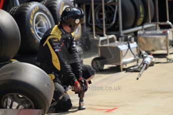 World © Octane Photographic Ltd. 2011. British GP, Silverstone, Saturday 9th July 2011. GP2 Race 1. DAMS Pit Crew waiting for a Pit Stop. Digital Ref: 0109LW7D6364