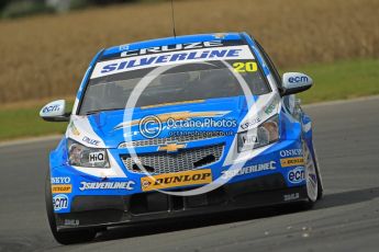 © Octane Photographic Ltd. 2011. British Touring Car Championship – Snetterton 300. Sunday 7th August 2011. Digital Ref : 0124CB1D4294