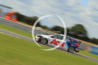 © Octane Photographic Ltd. 2011. British Touring Car Championship – Snetterton 300, Tom Onslow-Cole - Ford Focus - Team Aon. Sunday 7th August 2011. Digital Ref : 0124CB7D0006