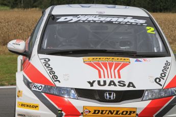 © Octane Photographic Ltd. 2011. British Touring Car Championship – Snetterton 300, Sunday 7th August 2011. Matt Neal - Honda Civic - Honda Racing Team. Digital Ref : 0124LW7D0060