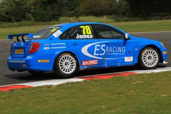 © Octane Photographic Ltd. 2011. British Touring Car Championship – Snetterton 300, Sunday 7th August 2011. Chris James - Chevrolet Lacetti - Team ES Racing.com. Digital Ref : 0124LW7D0144