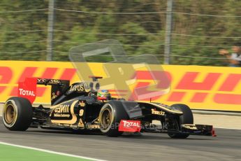 © Octane Photographic Ltd. 2011. Formula 1 World Championship – Italy – Monza – 10th September 2011 - Bruno Senna - Renault R31 – Free practice 3 – Digital Ref : 0175CB1D2599