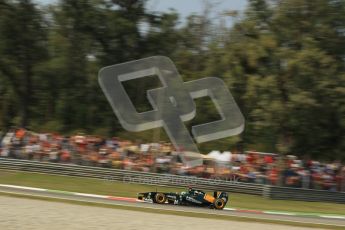 © Octane Photographic Ltd. 2011. Formula 1 World Championship – Italy – Monza – 10th September 2011 – Qualifying – Digital Ref : 0176CB1D3075