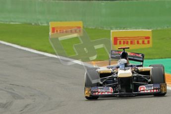 © Octane Photographic Ltd. 2011. Formula One Belgian GP – Spa – Sunday 28th August 2011 – Race. Sebastien Buemi - Torro Roso STR6 with a collapsed rear wing. Digital Reference : 0168cb1d0567