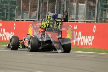 © Octane Photographic Ltd. 2011. Formula One Belgian GP – Spa – Sunday 28th August 2011 – Race. Mark webber checks his pit board with 6 laps to go. Digital Reference : 0168cb1d0983