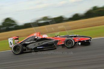 © Octane Photographic Ltd. 2011. Formula Renault 2.0 UK – Snetterton 300, Alice Powell - Manor Competition. Saturday 6th August 2011. Digital Ref : 0122CB1D3031