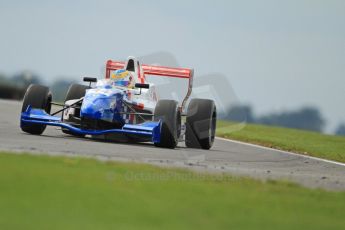 © Octane Photographic Ltd. 2011. Formula Renault 2.0 UK – Snetterton 300, Oliver Rowland - Fortec Motorsports. Saturday 6th August 2011. Digital Ref : 0122CB7D8978