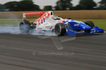 © Octane Photographic Ltd. 2011. Formula Renault 2.0 UK – Snetterton 300, Oliver Rowland - Fortec Motorsports. Saturday 6th August 2011. Digital Ref : 0122LW7D0174