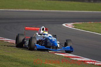 Oliver Rowland, Formnula Renault, Brands Hatch, 01/10/2011
