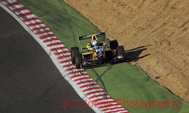 Tio Ellians, Formula Renault, Brands Hatch