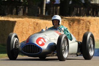 © Octane Photographic 2011. Goodwood Festival of Speed, Historic F1 Mercedes, Friday 1st July 2011. Digital Ref : 0101CB1D5494