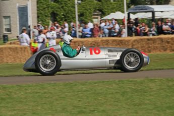 © Octane Photographic 2011. Goodwood Festival of Speed, Historic F1 Mercedes, Friday 1st July 2011. Digital Ref : 0101CB1D7559