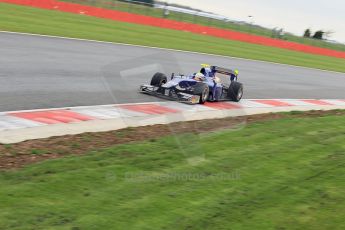 © Octane Photographic 2011. GP2 Official pre-season testing, Silverstone, Tuesday 5th April 2011. Carlin - Oliver Turvey. Digital Ref : 0039CB1D7521