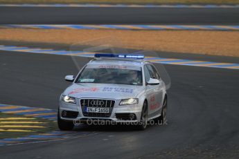 © Octane Photographic 2011. Le Mans night qualifying 9th June 2011. La Sarthe, France. Digital Ref : 0077CB7D0359