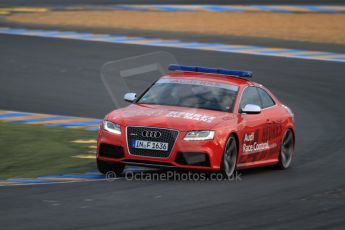 © Octane Photographic 2011. Le Mans night qualifying 9th June 2011. La Sarthe, France. Formulec electric racing car demo laps safety car. Digital Ref : 0077CB7D0361