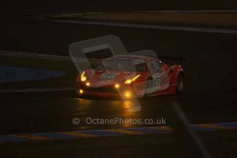 © Octane Photographic 2011. Le Mans night qualifying 9th June 2011. La Sarthe, France. Digital Ref : 0077LW7D4664