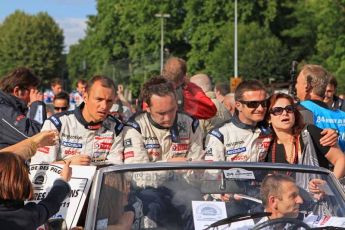 © Octane Photographic 2011. Le Mans Drivers' parade, 10th June 2011. Digital Ref : 0078LW7D5109