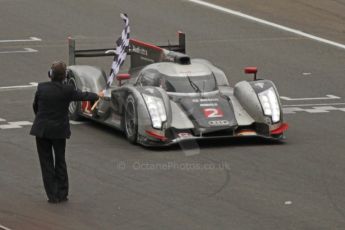 © Octane Photographic 2011. Le Mans finish line and podium - Sunday 11th June 2011. La Sarthe, France. Digital Ref : 0263cb1d3641