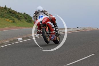 © Octane Photographic Ltd 2011. NW200 Thursday 19th May 2011. Gary Robinson, Yamaha - Robinson Electrical. Digital Ref : LW7D2590