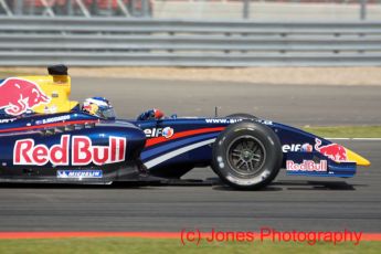 © Jones Photography 2011. World Series Renault – Silverstone, Sunday 21st August 2011. Formula Renault 3.5. Daniel Ricciardo - ISR. Digital Reference 0154DSC05142