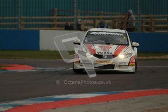 © Octane Photographic Ltd. BTCC - Round Two - Donington Park - Quail. Saturday 14th April 2012. Matt Neal, Honda Civic, Honda Yuasa Racing Team. Digital ref : 0294lw1d7270