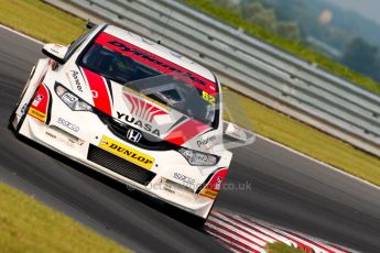 © Octane Photographic Ltd./Chris Enion. British Touring Car Championship – Round 6, Snetterton, Saturday 11th August 2012. Free Practice 1. Gordon Shedden - Honda Yuasa Racing Team, Honda Civic. Digital Ref : 0452ce1d0117