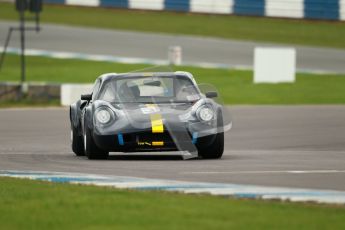 © Octane Photographic Ltd. 2012 Donington Historic Festival. “1000km” for pre-72 sports-racing cars, qualifying. Chevron B8 - Martin Stretton. Digital Ref : 0319cb1d8587