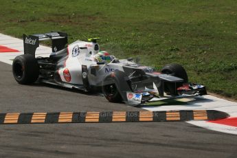 World © Octane Photographic Ltd. Formula 1 Italian GP, 9th September 2012. Sergio Perez runs wide into teh 1st chicane and avoids the speed bumps in his Sauber C31. Digital Ref : 0518lw1d9502