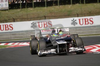 © 2012 Octane Photographic Ltd. Hungarian GP Hungaroring - Sunday 29th July 2012 - F1 Race. Williams FW34 - Bruno Senna and Ferrari F2012 - Felipe Massa. Digital Ref :