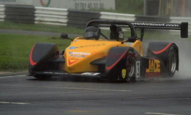© Jones Photography. OSS Championship Round 3, Castle Combe, 16th June 2012. Andy Kimpton, Jade 3 V6. Digital Ref: 0393CJ7D5089